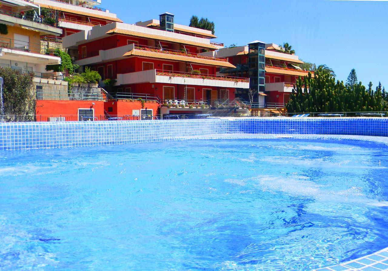 Residence Letojanni Taormina Luaran gambar