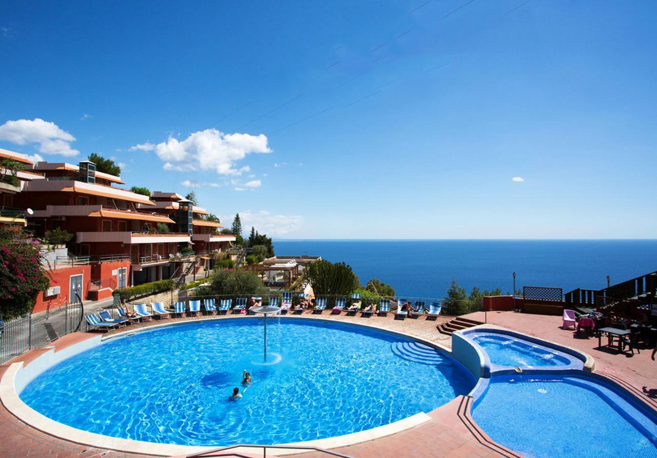 Residence Letojanni Taormina Luaran gambar